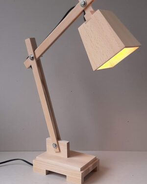 Design tafellamp (beukenhout)