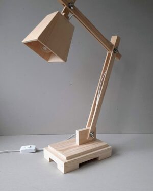 Design tafellamp (vurenhout)