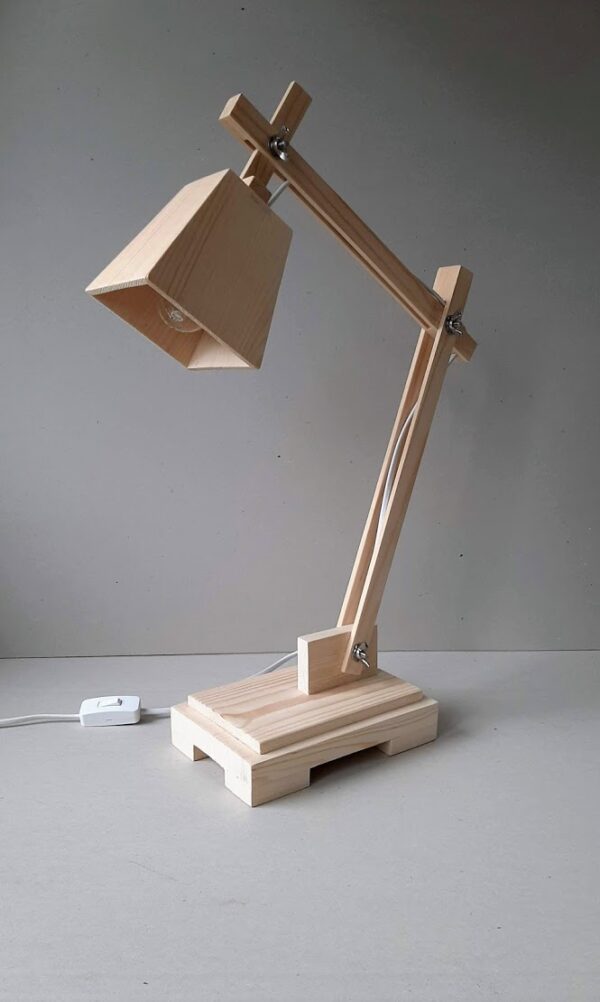 Design tafellamp (vurenhout)