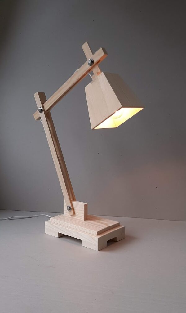 Design tafellamp (vurenhout) - Afbeelding 4
