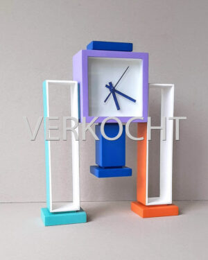 Design klok No 6.