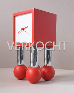 Klokje met ballenpoten 1