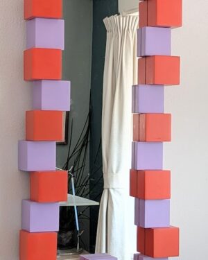 Design spiegel met kubussen